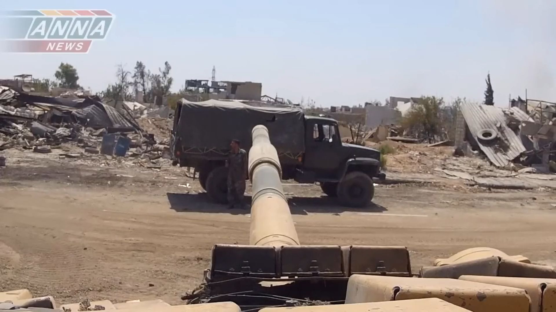 T-72 Angriff auf eingekesselte Rebellen in Jobar – GoPro aus der ersten Reihe